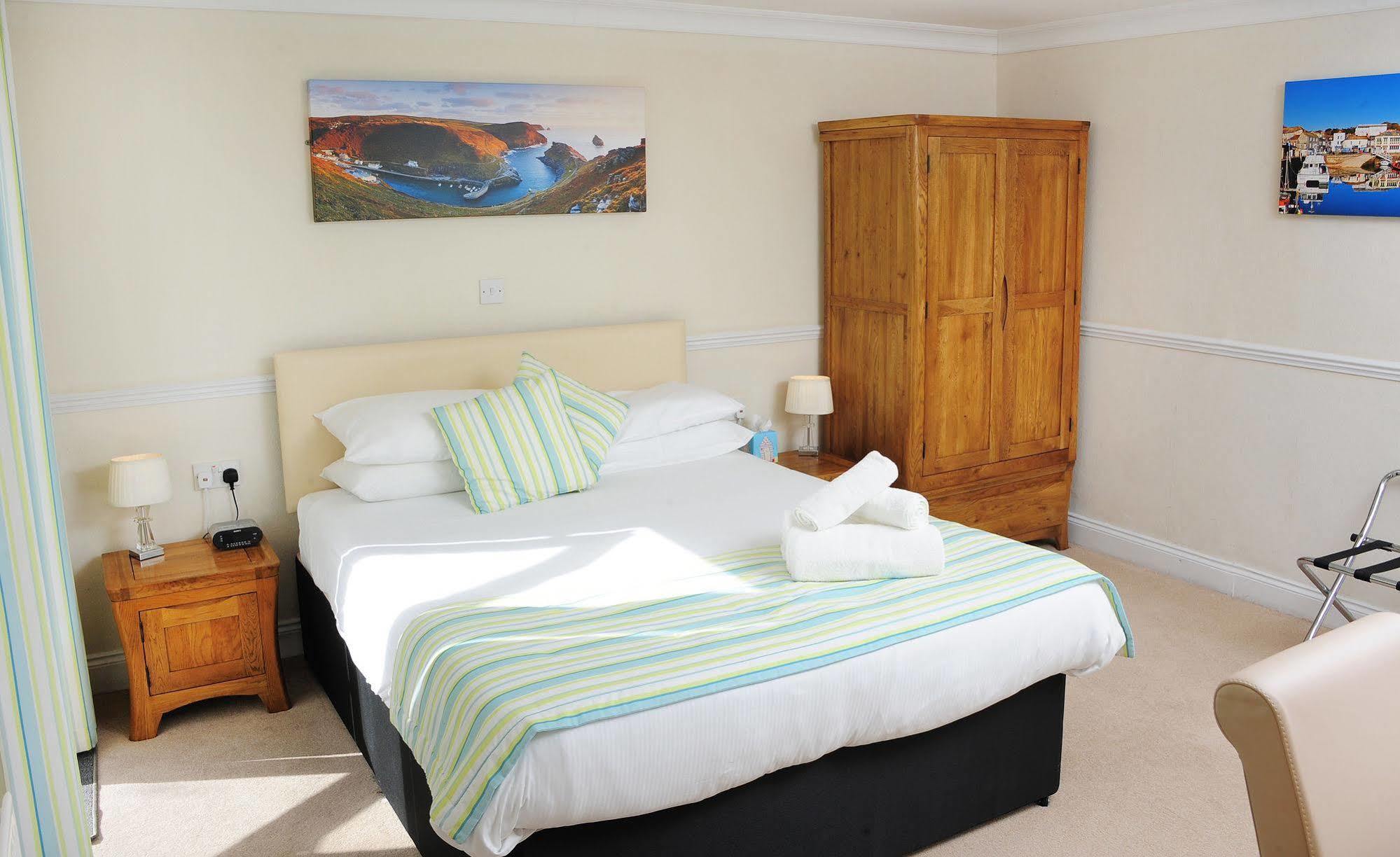 Mevagissey Bay Hotel Exteriör bild