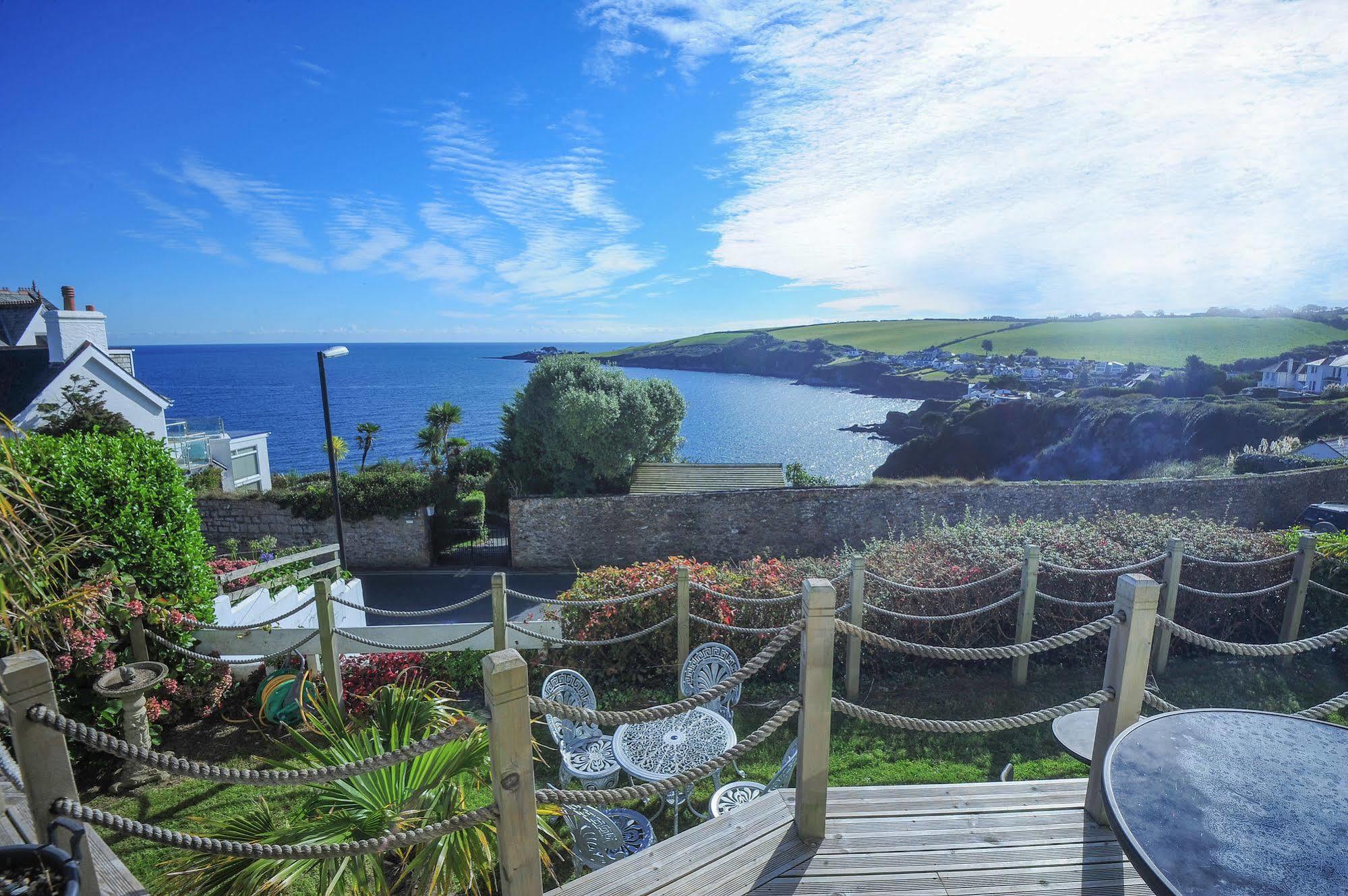 Mevagissey Bay Hotel Exteriör bild